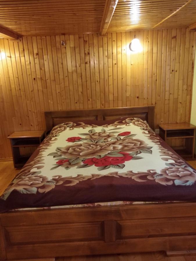 Private Sadyba Guslashky Колочава Экстерьер фото