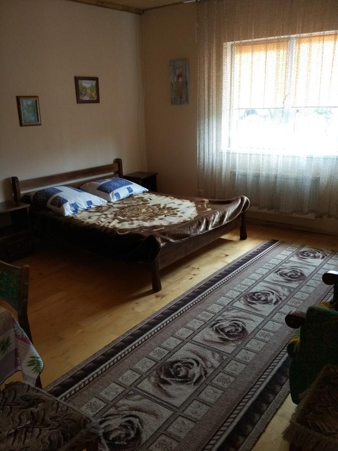 Private Sadyba Guslashky Колочава Экстерьер фото