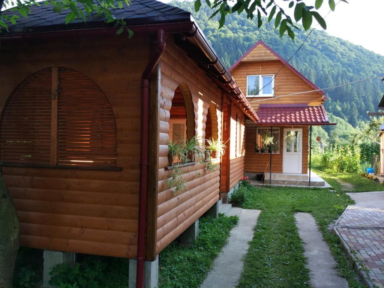 Private Sadyba Guslashky Колочава Экстерьер фото